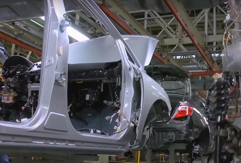 Nissan ve Toyota, Rus fabrikalarını Mart ayında yeniden açmayı planlıyor