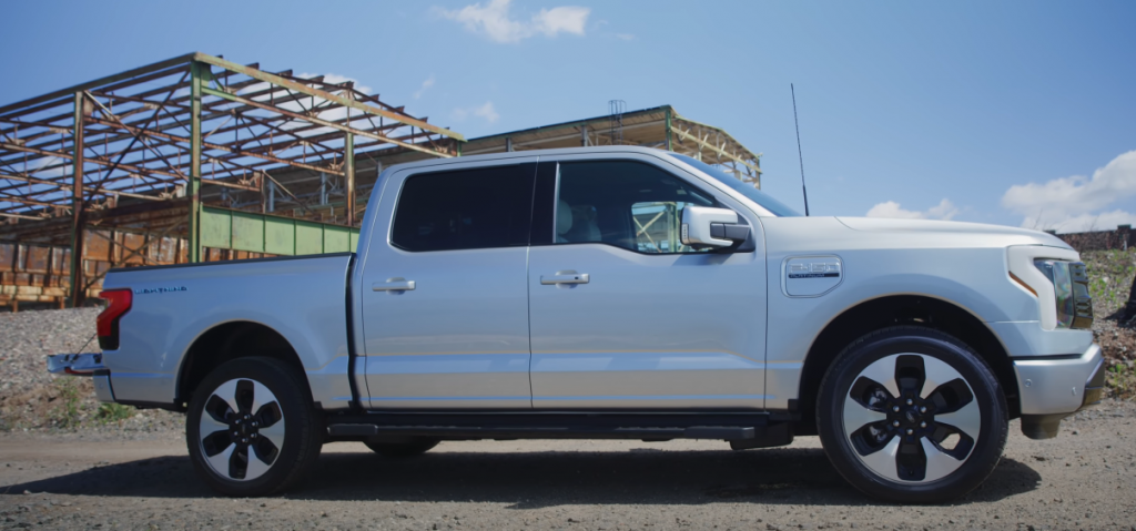 Пикап Ford F-150 Lightning скоро поступит в продажу