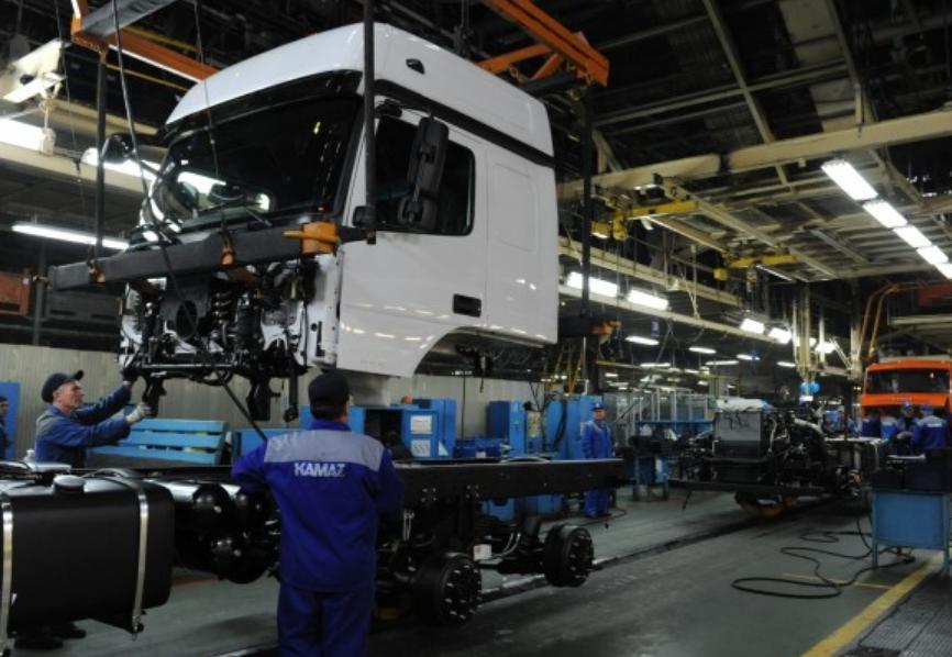 KAMAZ ana hat traktörlerinin üretimi için 2022'nin ikinci çeyreğine yönelik planlar belli oldu