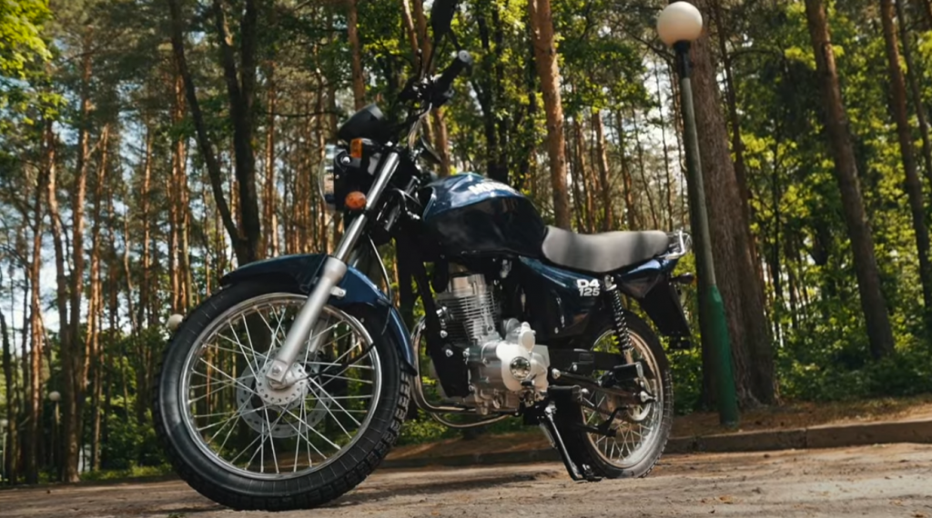 ЗиД-125 против Yamaha YBR и Bajaj Boxer – какой малокубатурный мотоцикл выбрать