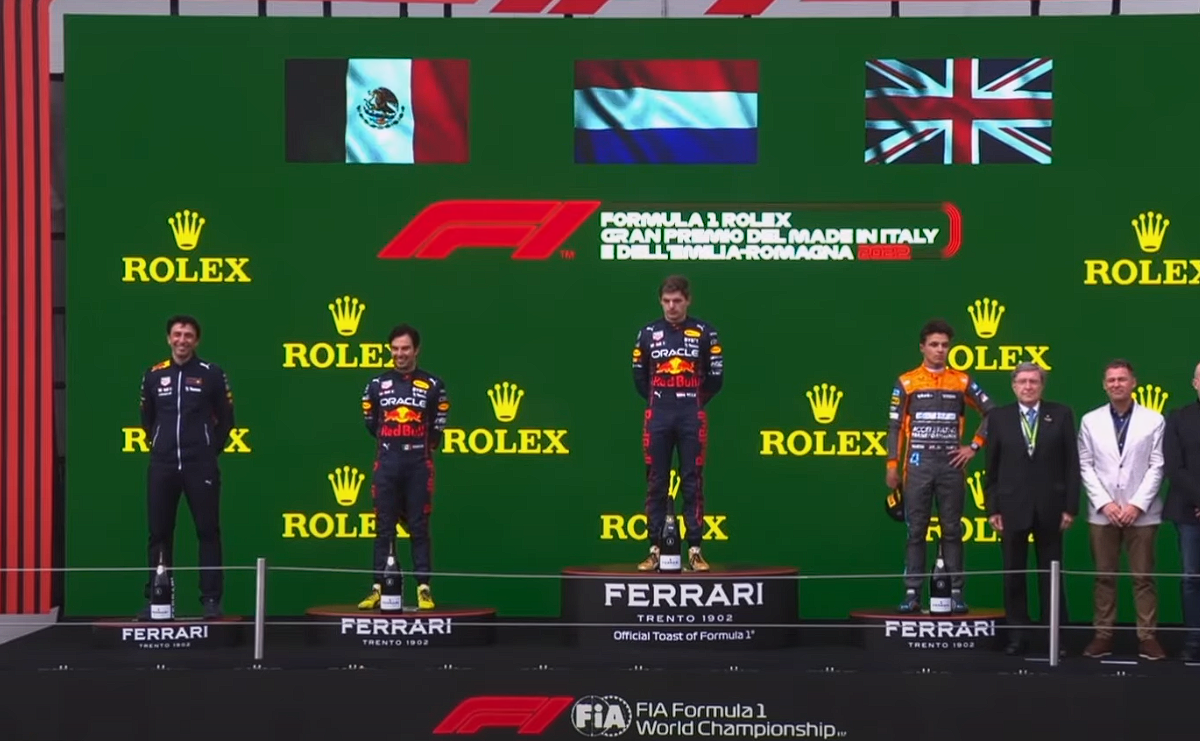 Формула-1: Макс Ферстаппен побеждает в Гран-при Эмилии-Романьи