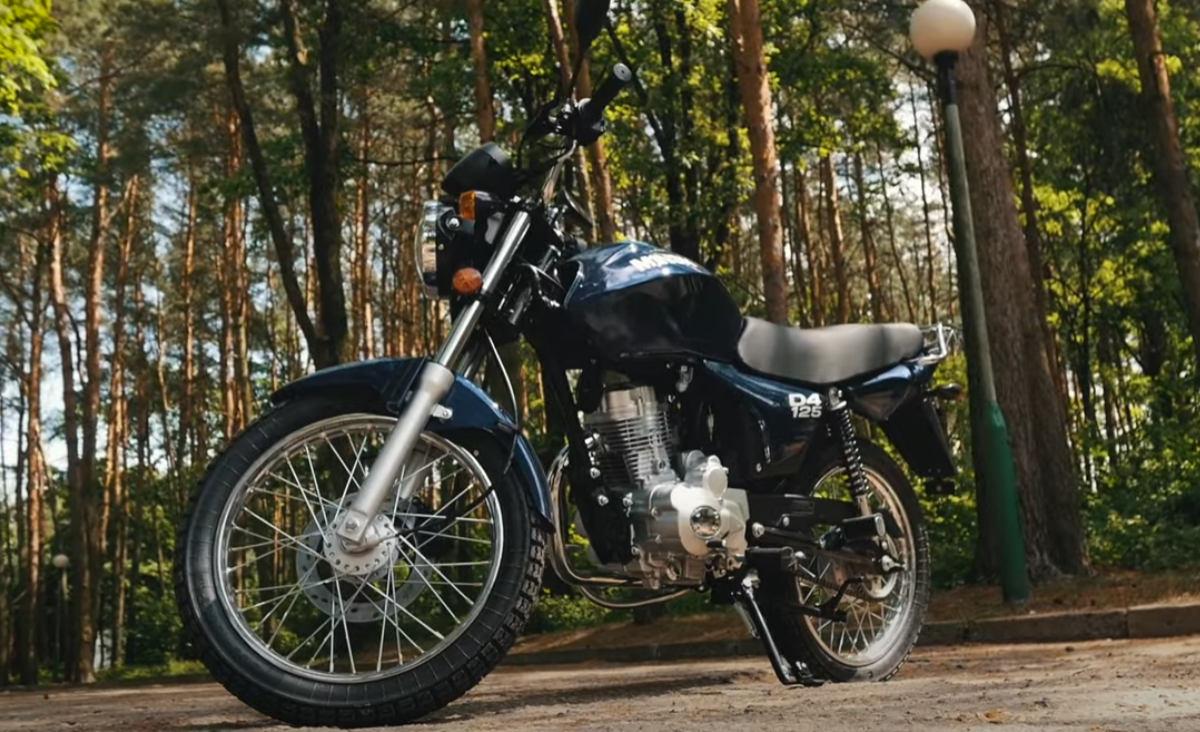 Мотоцикл M1NSK D4 125 – достойный преемник малокубатурного байка из СССР