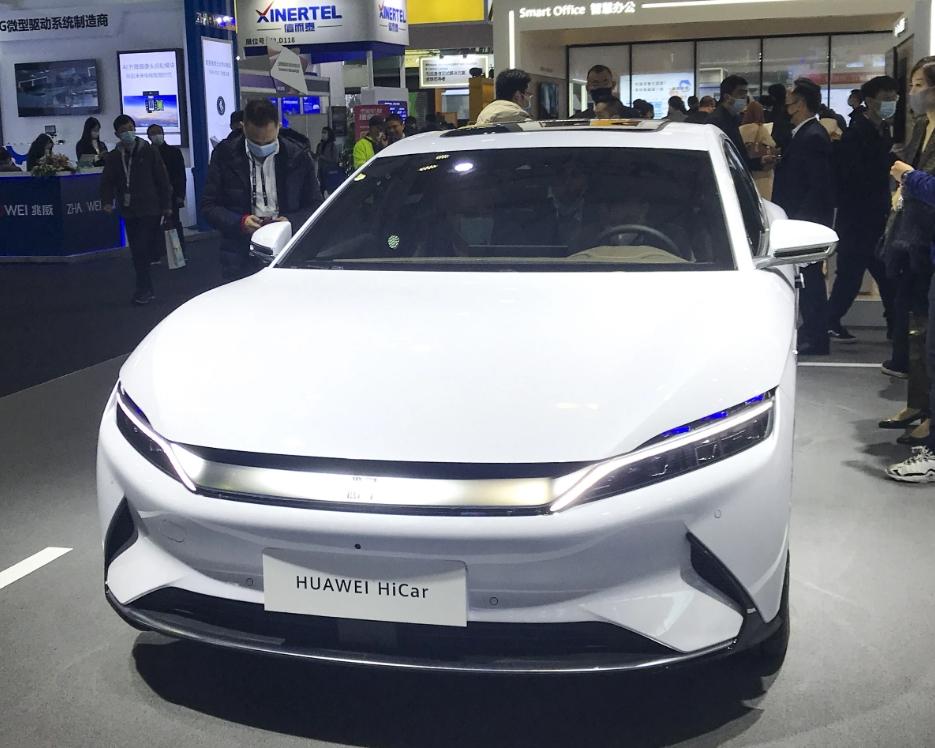 Huawei планирует представить несколько электромобилей в ближайшие годы