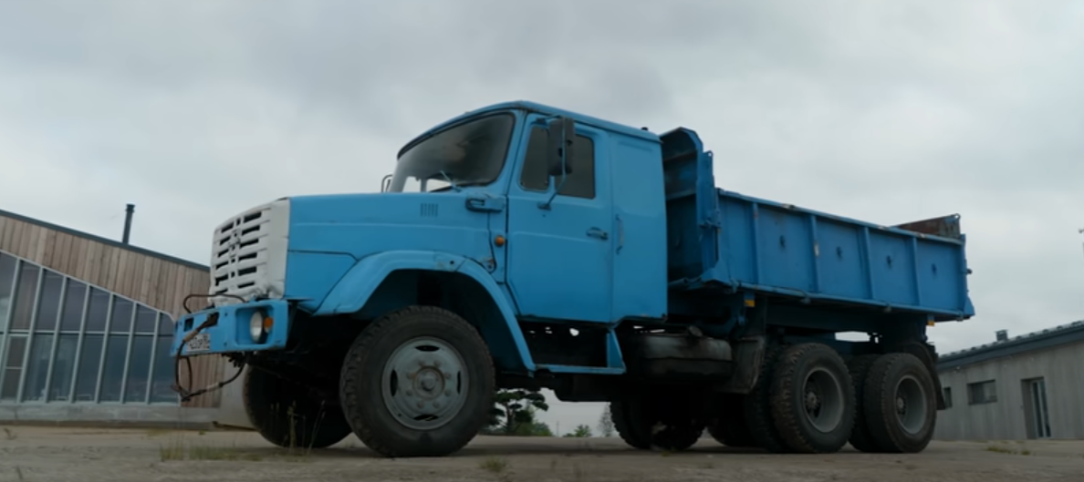 ZIL-MMZ-4516 - this should be the ideal truck for the village