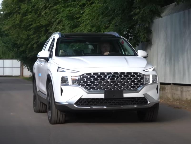 New Hyundai Santa Fe at the price of Haval Dargo - is it real?