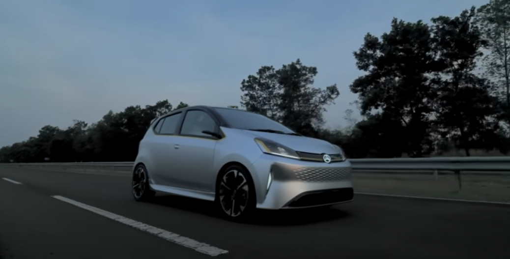Daihatsu, Ayla kompakt otomobilinin şasisini temel alan elektrikli otomobilin prototipini gösterdi