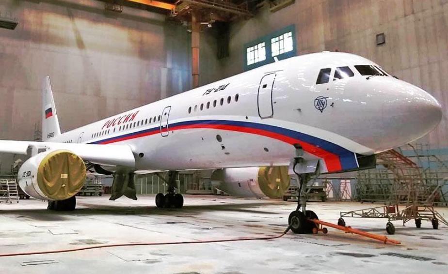 Обозначен еще один претендент на место Airbus и Boeing - Ту-214 может стать лидером гонки по импортозамещению