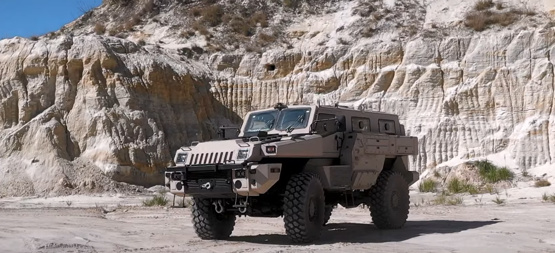 Presented the second generation of the military SUV Paramount Marauder