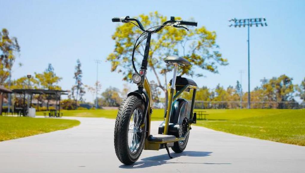 Razor has released a new cargo scooter for adults