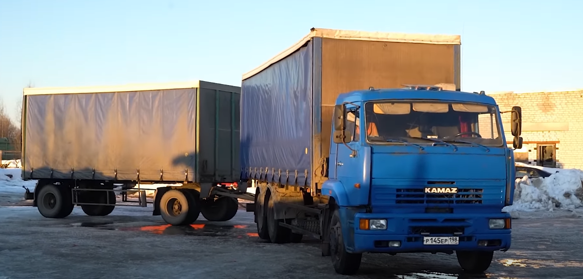 Покраска старого грузовика КАМАЗ «по науке», а не как придется
