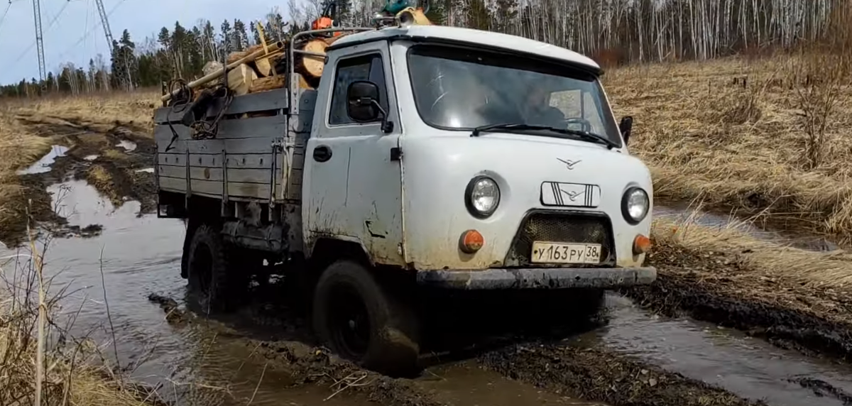 Patency UAZ-3303 after installing an old Japanese diesel engine
