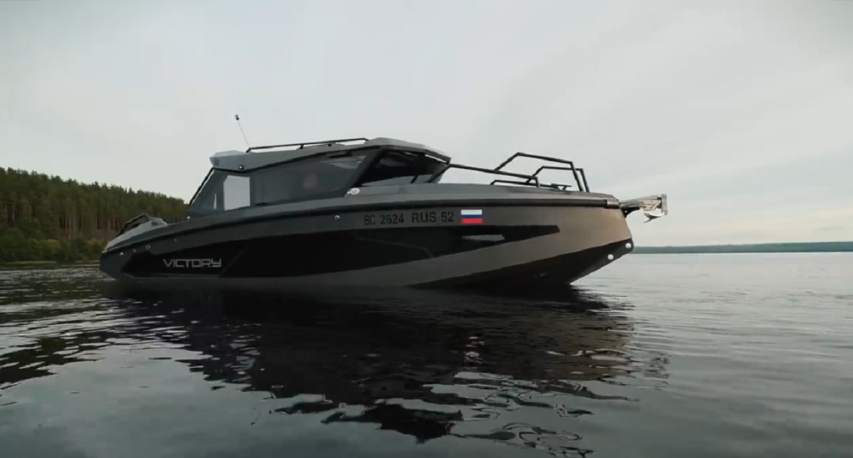 Boat Victory A8: made in Russia