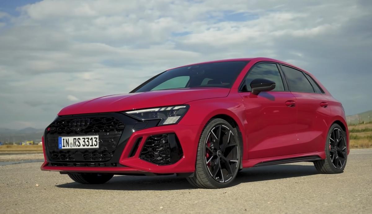 Лимитированная Audi RS 3 Performance разгоняется до 300 км/ч