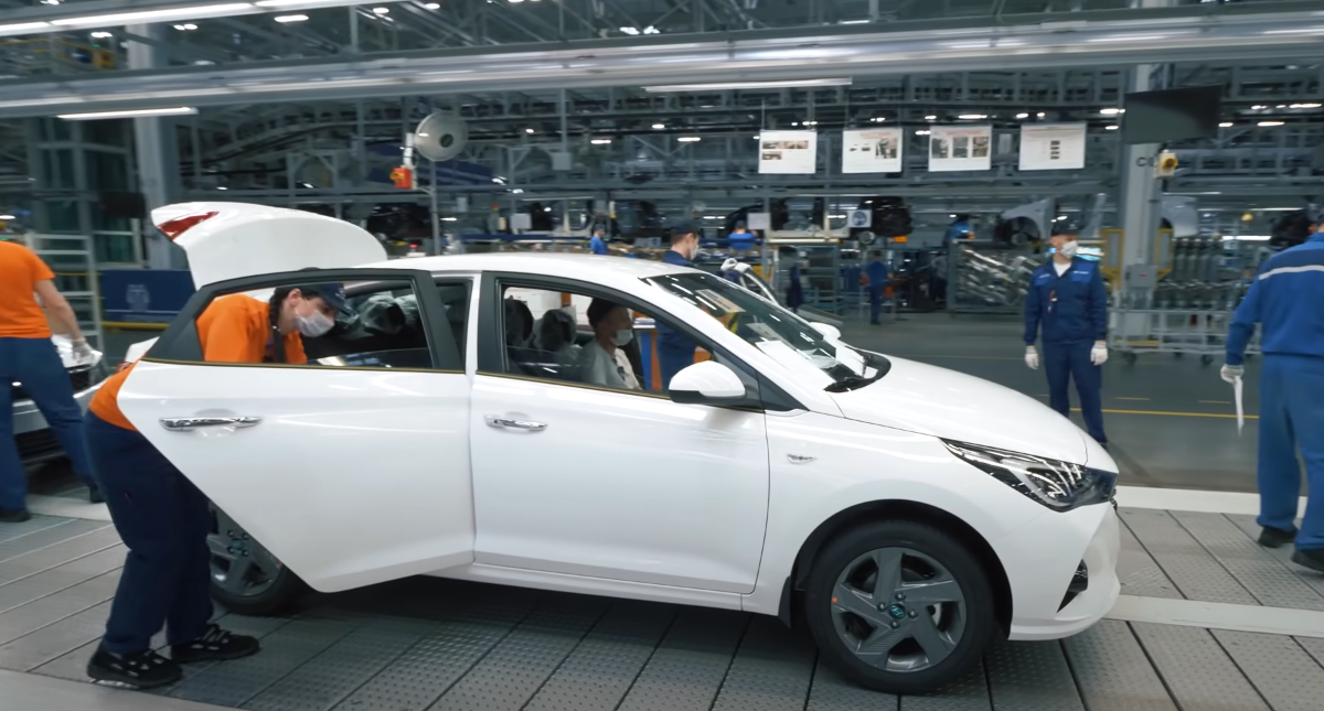 Завод Hyundai в России точно не возобновит работу раньше декабря