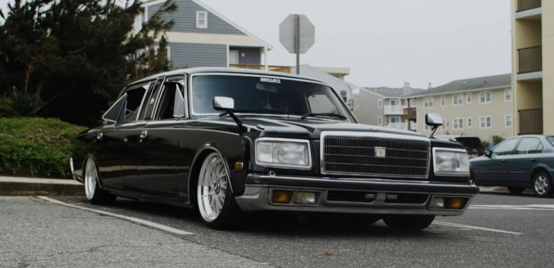 Toyota Century – пять метров роскоши