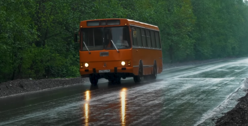ЛАЗ-42021 – уродливая попытка создания идеального городского автобуса