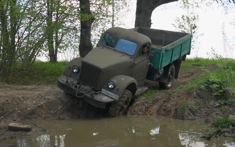 ГАЗ-63 – первый серийный полноприводный грузовик СССР