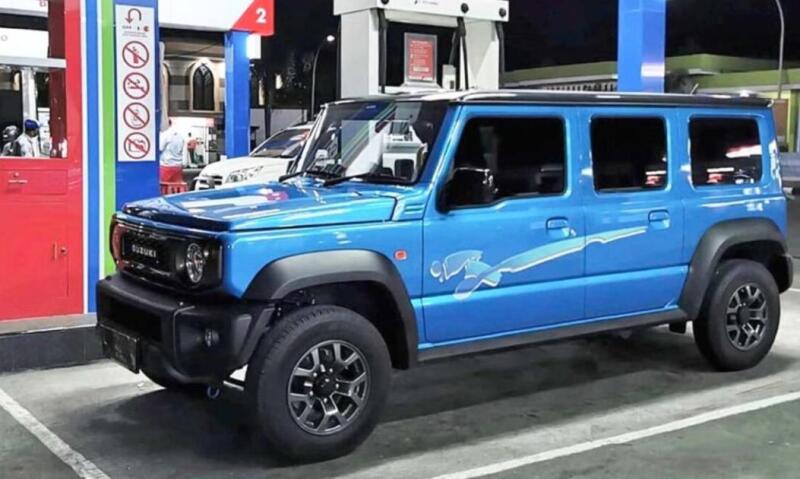 Jimny получит второй ряд дверей и увеличит колесную базу