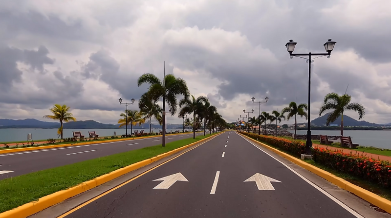 Автомобильная Панама – «перекресток миров»