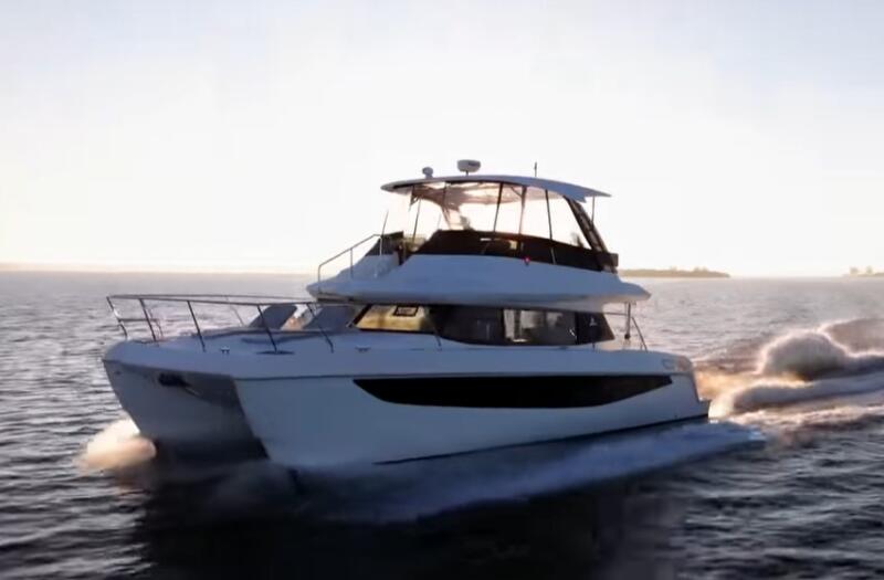 Aquila 42 Yacht Power – новая модель катамарана для прогулок по воде