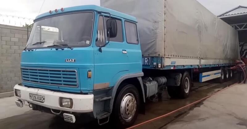 LIAZ is not a bus, but a dream of Soviet truckers