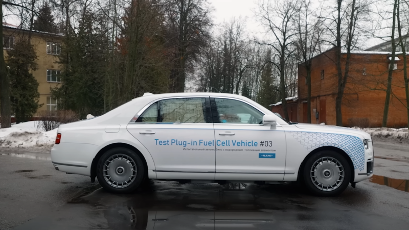 Aurus Senat Hydrogen – российский лимузин с водородным двигателем