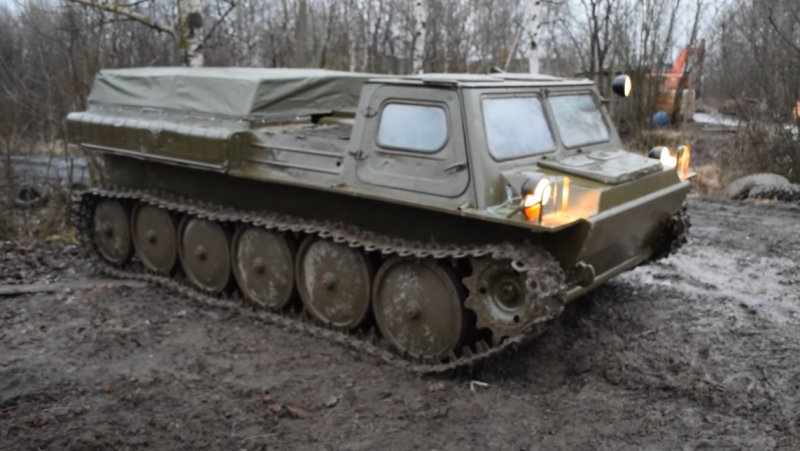 ГАЗ-71 – самый популярный гусеничный вездеход советских геологов
