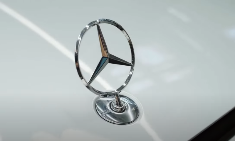 Mercedes построит завод по переработке ходовых батарей для электрокаров