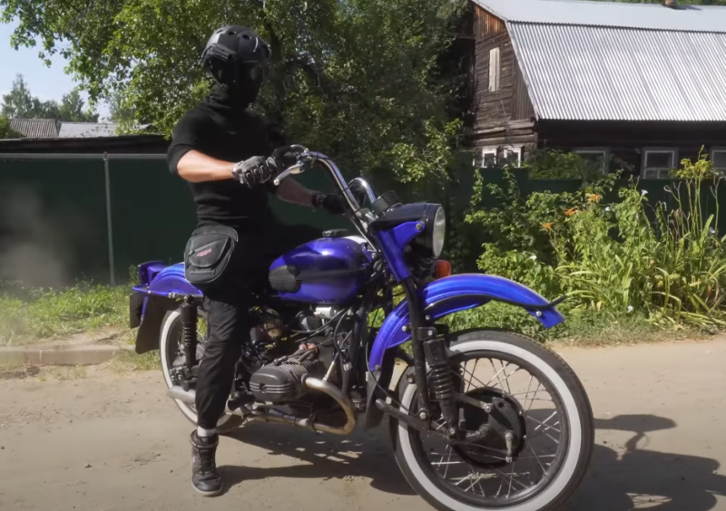 Kendin yap enjeksiyonlu motosiklet "Ural" - tersi güvenilir olacak