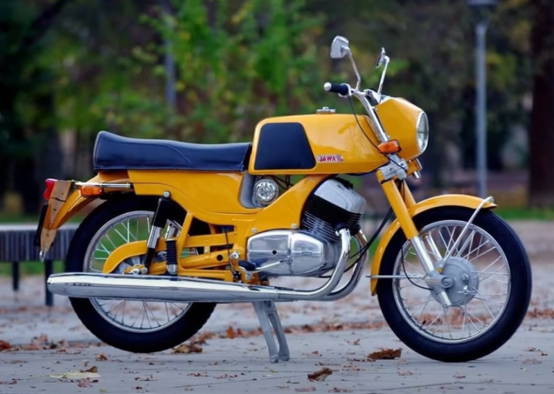 Almost no one saw this Czech motorcycle in the USSR "live" - ​​Jawa Bizon
