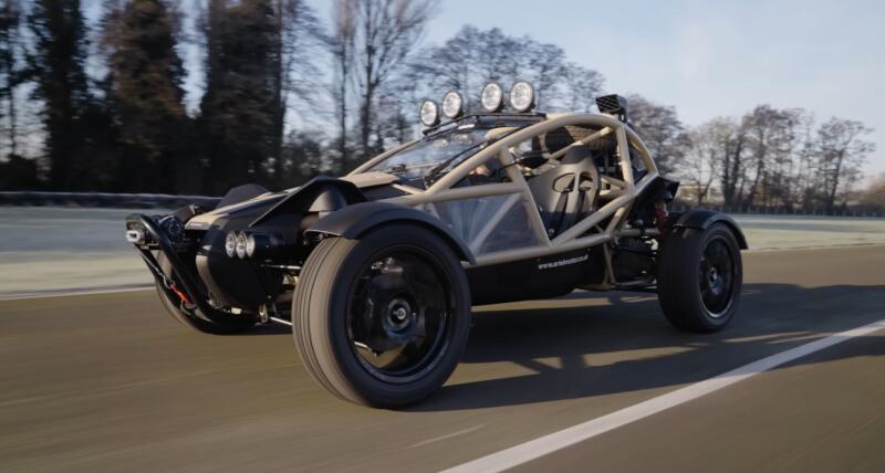 Ariel Nomad - the SUV that "turned the game"