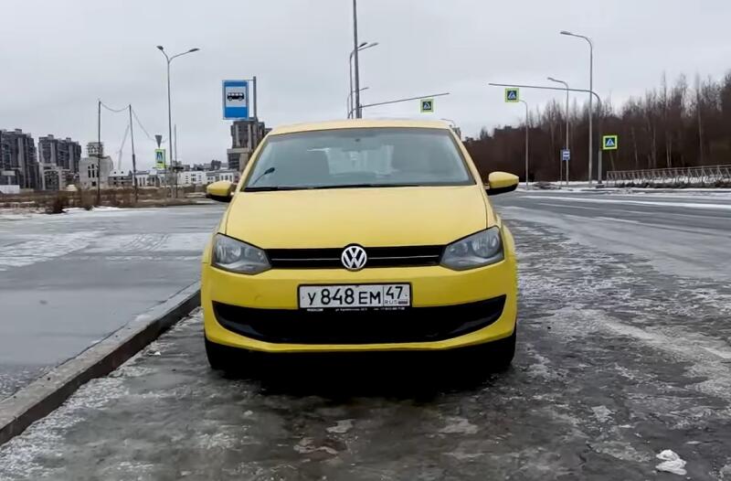 Жизненный цикл Volkswagen Polo подходит к концу, но в России еще можно купить хэтчбеки