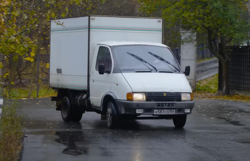 Бортовая «Газель» ГАЗ-3302 – любимый грузовик всея Руси и ее окрестностей