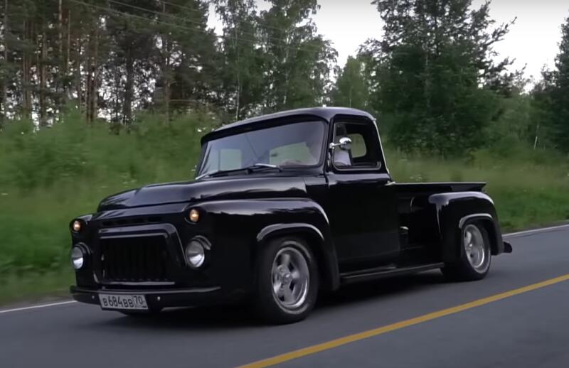 "Fierce" pickup truck from GAZ 52 - the second life of the Soviet classics