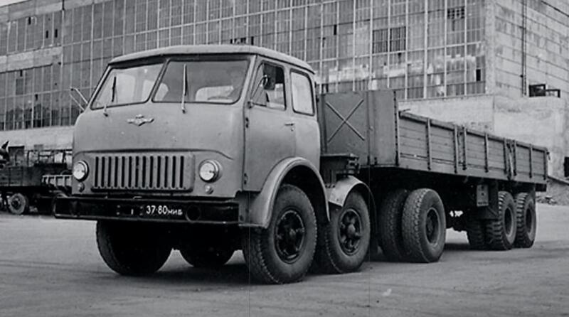 MAZ-520: kamyon "aksine" - cesur bir deney mi yoksa tam bir başarısızlık mı?