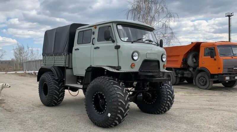 In Russia, the production of an all-terrain vehicle based on the "Loaf" has resumed