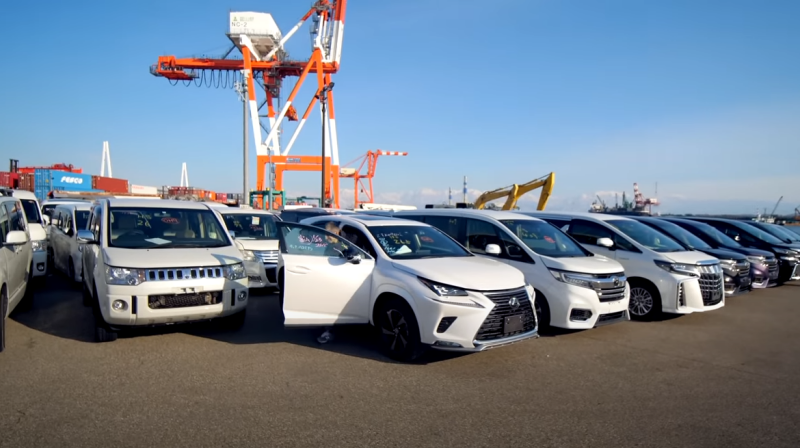 Б/у автомобили в Японии можно купить от 1 тысячи рублей