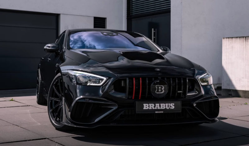 Brabus specialists have seriously modified the Mercedes-AMG GT 63 SE liftback