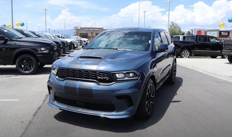 Новые внедорожники Dodge Durango уже можно приобрести в России