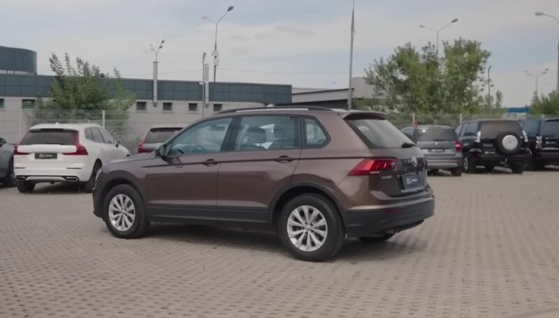 Volkswagen Tiguan L обновлен, он получил приставку 300 TSI Smart Edition