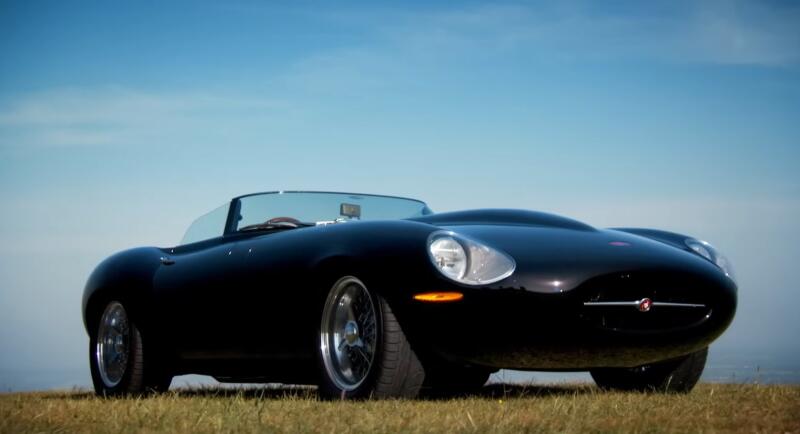 Стильный красавец 60-х Jaguar E-type