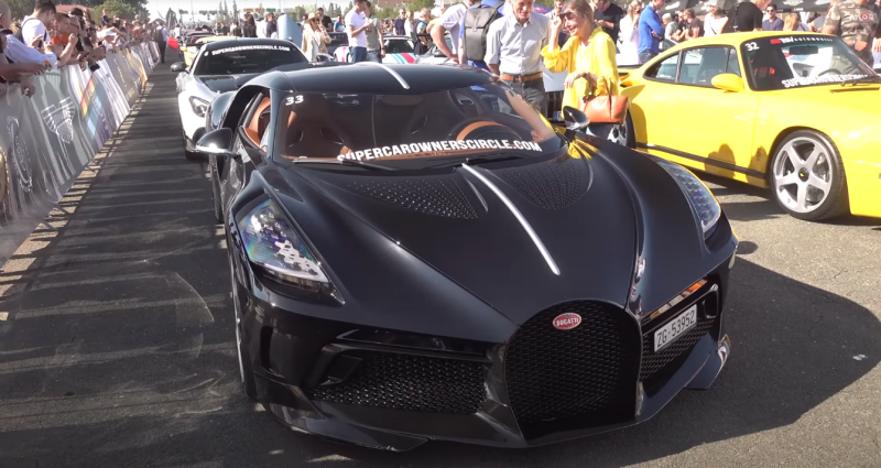 Bugatti La Voiture Noire với mức giá 1 tấn 230 kg rúp trong hóa đơn chạy