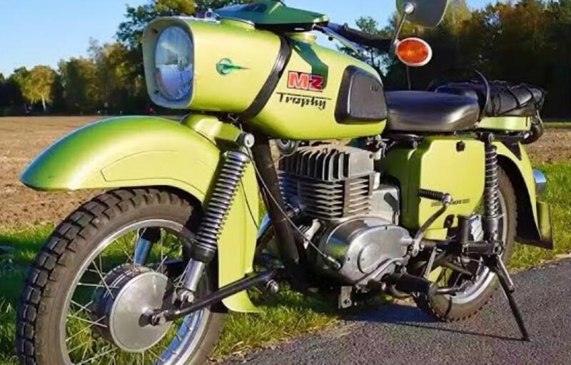 MZ ES 250 Trophy - a review of the brutal pepelats from the 70s
