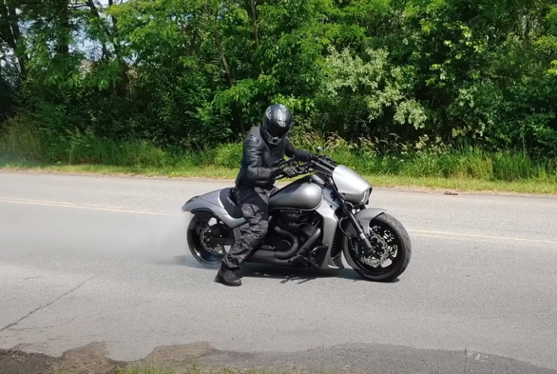 Cruisers that can outrun sportbikes are the best models in the class