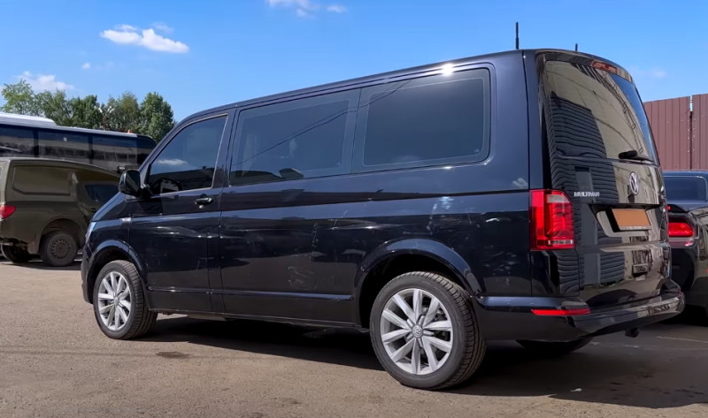 Volkswagen Multivan - is it worth overpaying for the German "Sable"
