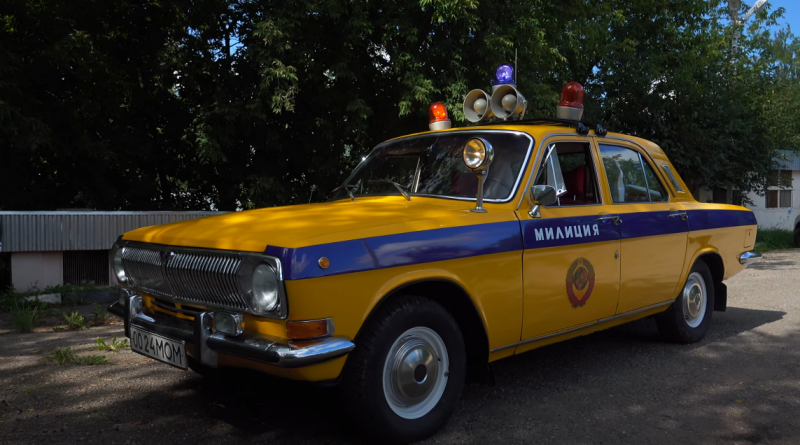 Special GAZ-24 - the same police "Volga" from childhood