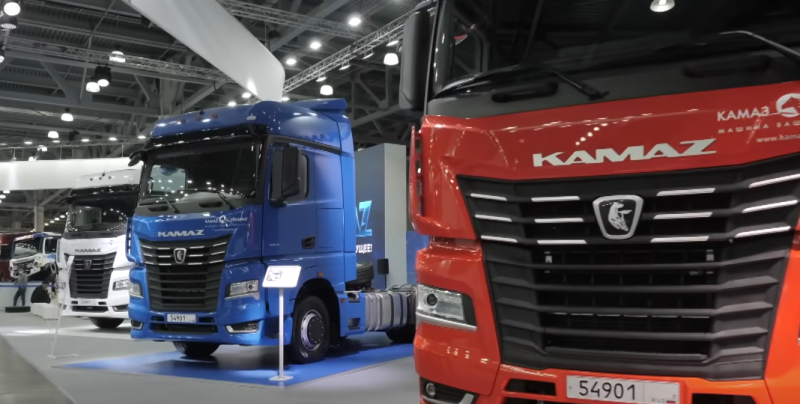 KamAZ는 Euro-5 클래스 트럭의 위기 이전 생산량을 복원했습니다.