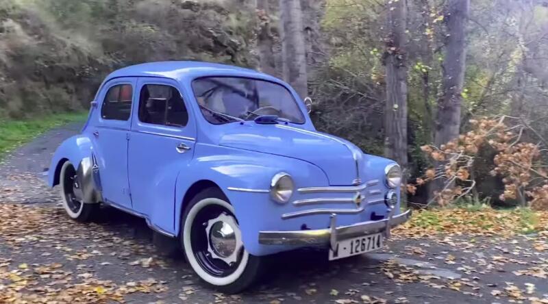 Renault 4 CV – автомобиль, родом из середины 40-х