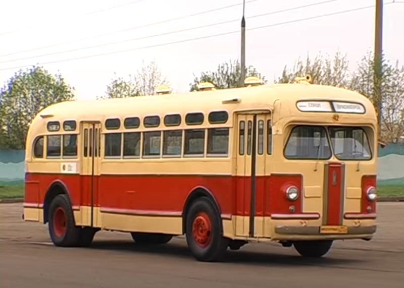 ZiS-154 - a hybrid Soviet bus from the second half of the 40s