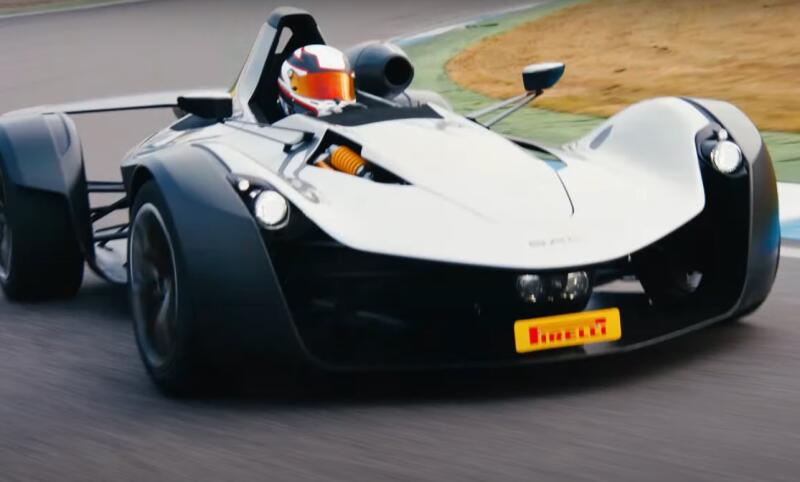 BAC Mono R: инновационный спорткар для эгоистов